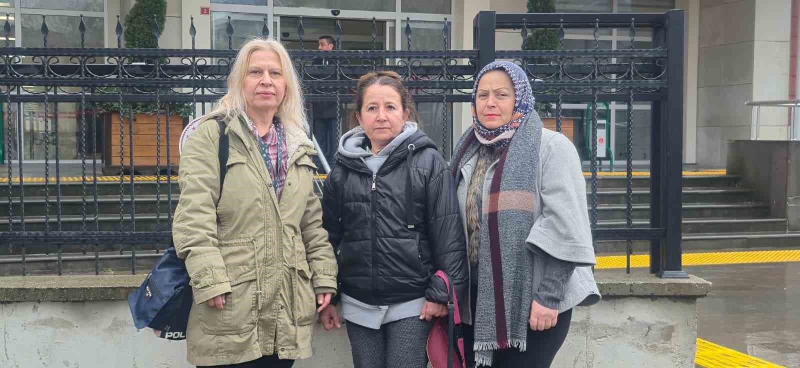 Sanatçı Hande Yener’in sahip çıktığı köpeğin vurulmasına ilişkin davanın ikinci duruşması görüldü 5 sanatci hande yenerin sahip ciktigi kopegin vurulmasina iliskin davanin ikinci durusmasi goruldu 1 Mwq1vl7c
