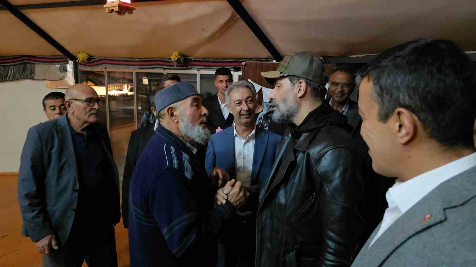 sanatci ugur isilaktan tuz golu obasina ziyaret 3 Zs92dKq3