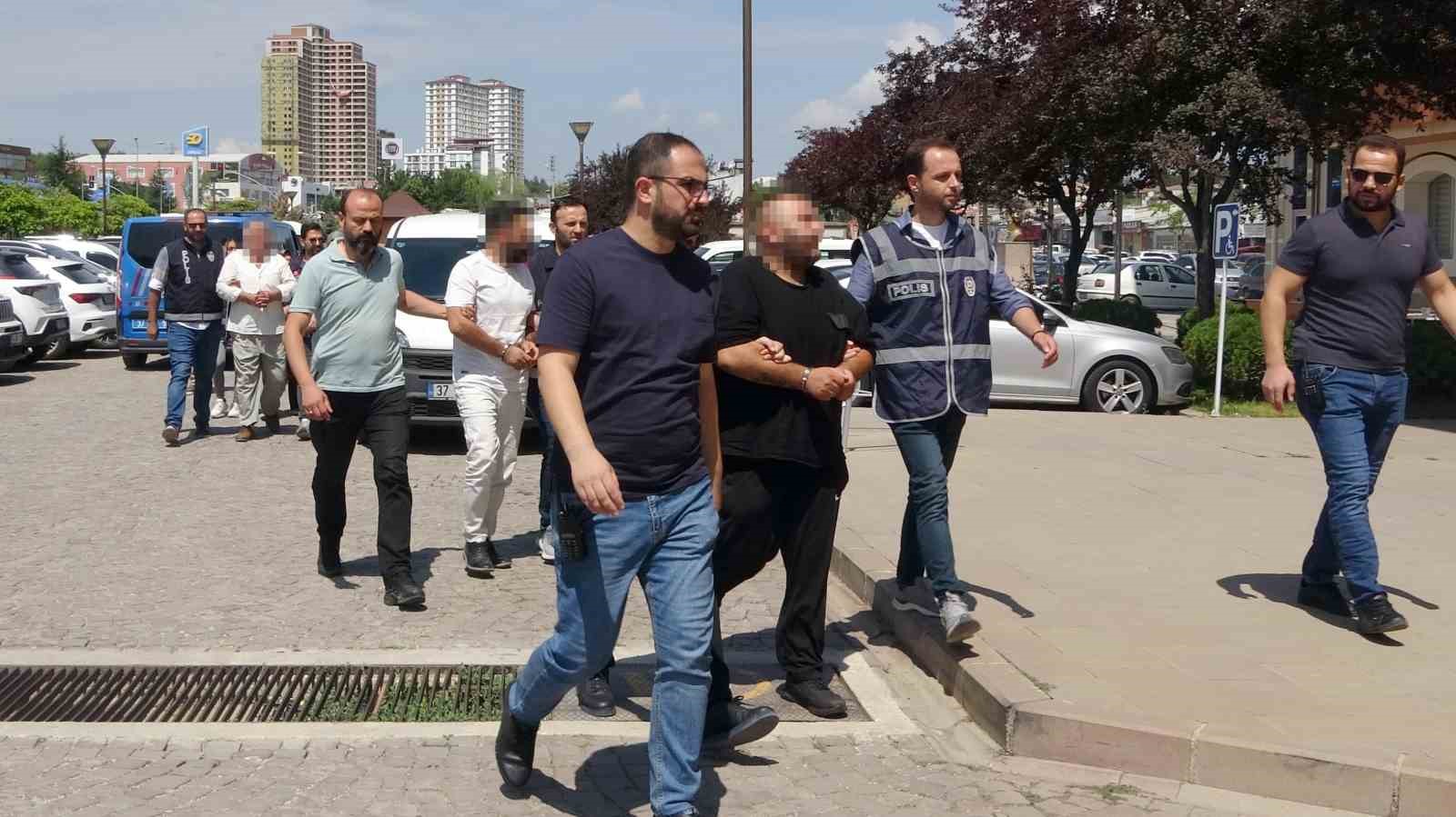 sanayi sitesindeki cinayette iki kardese 16 yil ve 23 yil hapis cezasi 0 S6vkupp9