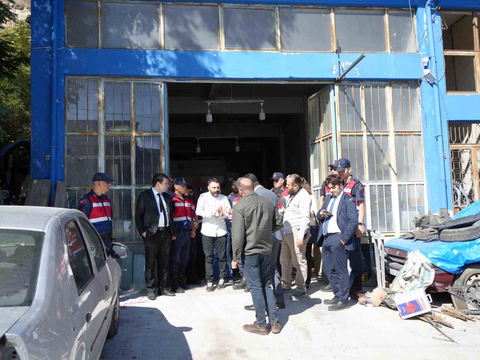 sanayi sitesindeki cinayette iki kardese 16 yil ve 23 yil hapis cezasi 5 kPi8EAy2