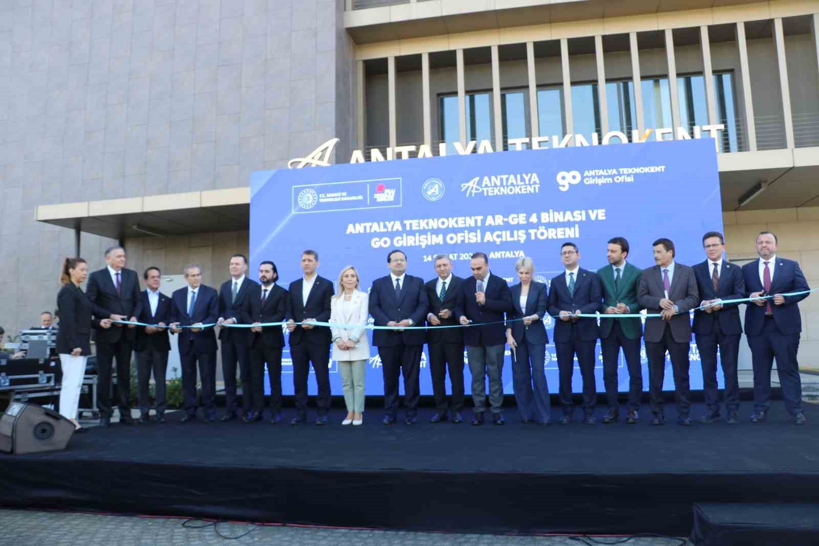 sanayi ve teknoloji bakani kacir 120 milyar liralik yatirimi harekete gecirdik 8 PgWzWB9G