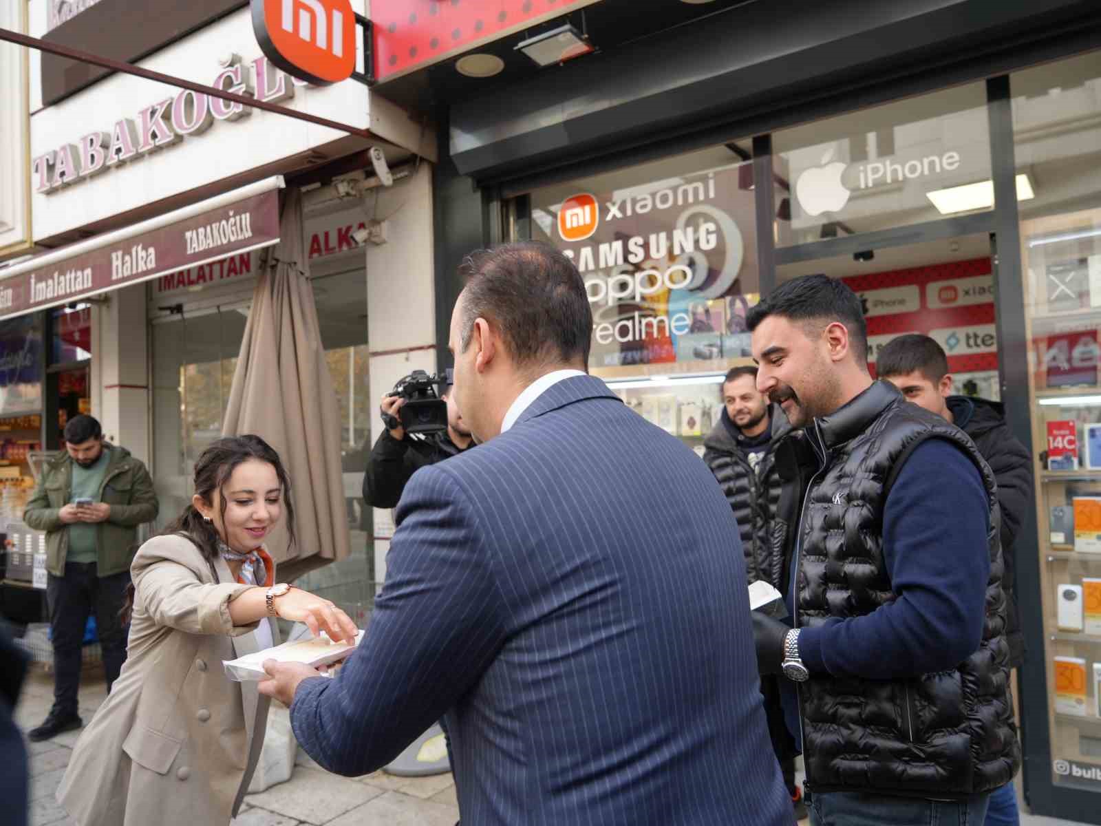 Sanayi ve Teknoloji Bakanı Mehmet Fatih Kacır: "Türkiye bugün artık dünyanın en önemli üretim merkezlerinden biri" 7 sanayi ve teknoloji bakani mehmet fatih kacir turkiye bugun artik dunyanin en onemli uretim cjJDrWlO