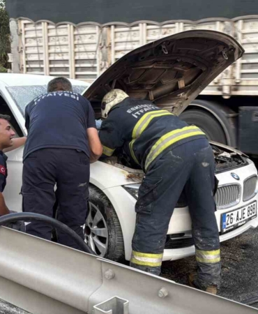 sanayiden-10-dakika-once-aldigi-otomobili-yandi-yE3jOEBN.jpg
