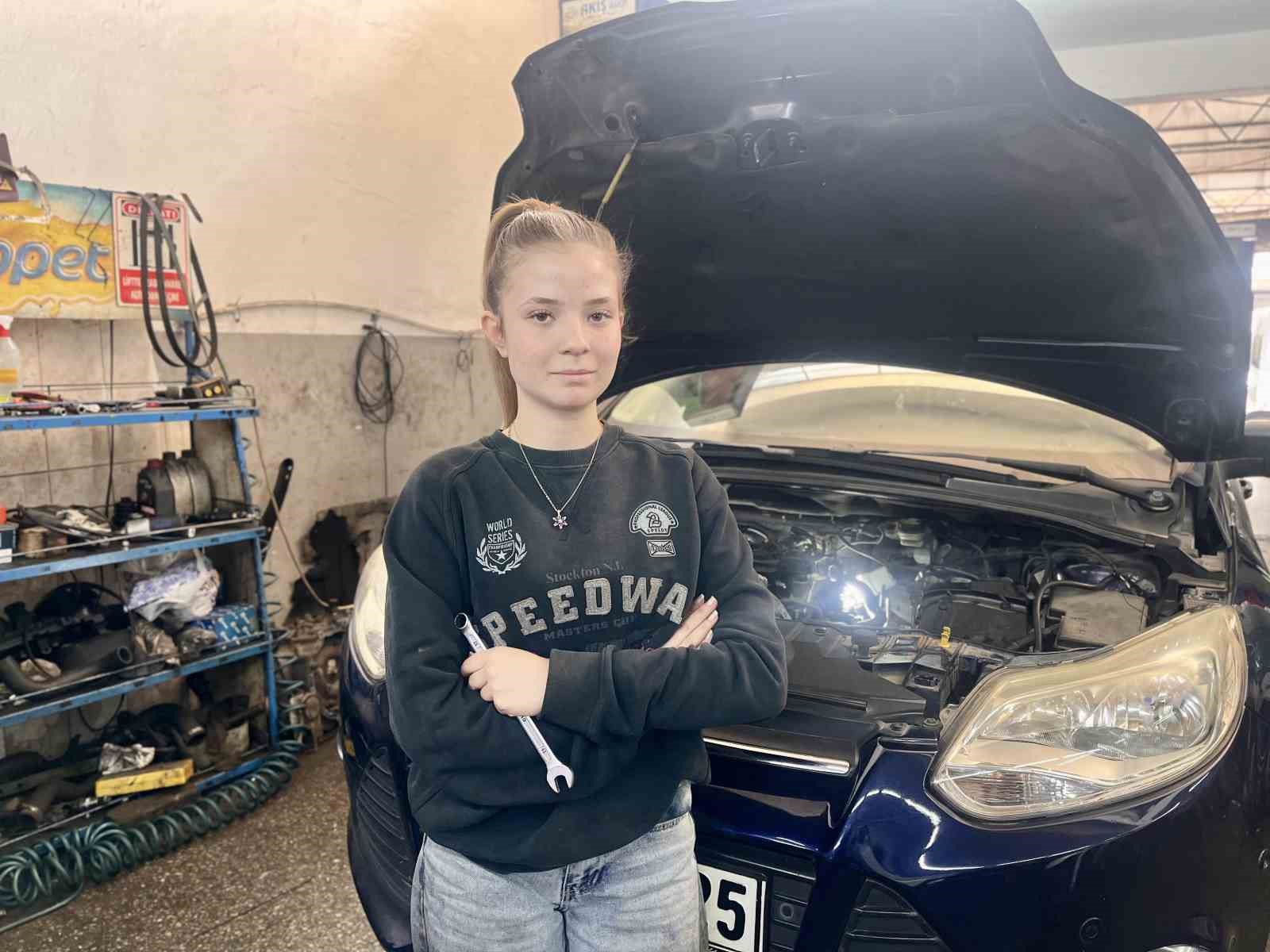 sanayinin 17 yasindaki oto tamircisi kadin ustasi 6