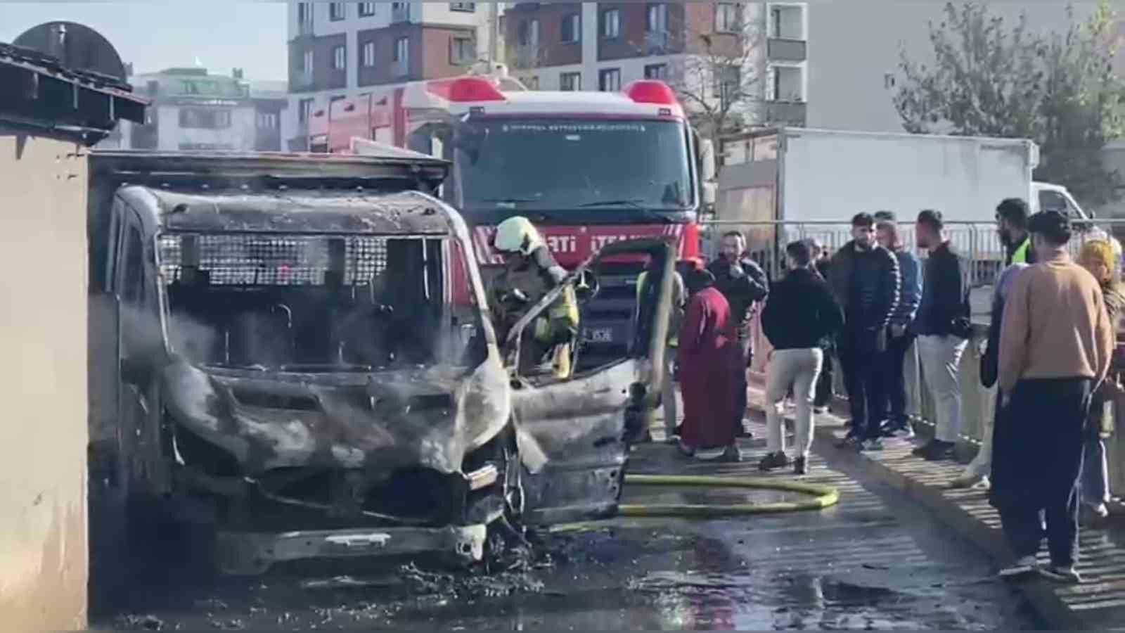 sancaktepede kamyonet alev alev yandi 1