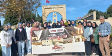 sandikci-canikli-genclerimizi-sehitler-diyari-canakkaleyle-bulusturuyoruz-IUVcccJ9.jpg