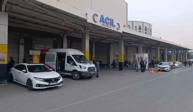 sanliurfa-adliyesinde-patlama-1-yarali-fM1rHKMf.jpg