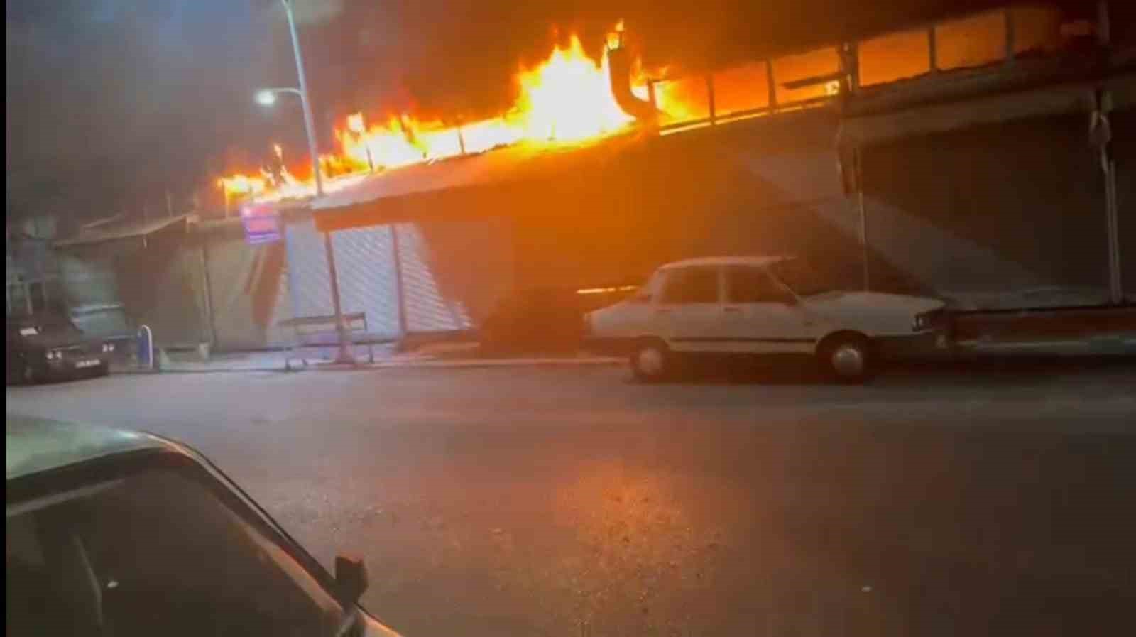 sanliurfa lokanta yangini is yeri kule dondu 2 48MrFfQd