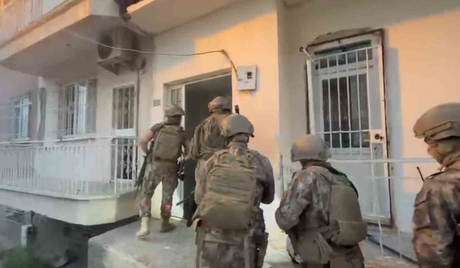 Şanlıurfa merkezli 21 ilde DEAŞ operasyonu: 47 gözaltı 4 sanliurfa merkezli 21 ilde deas operasyonu 47 gozalti 0 vHj8klCk