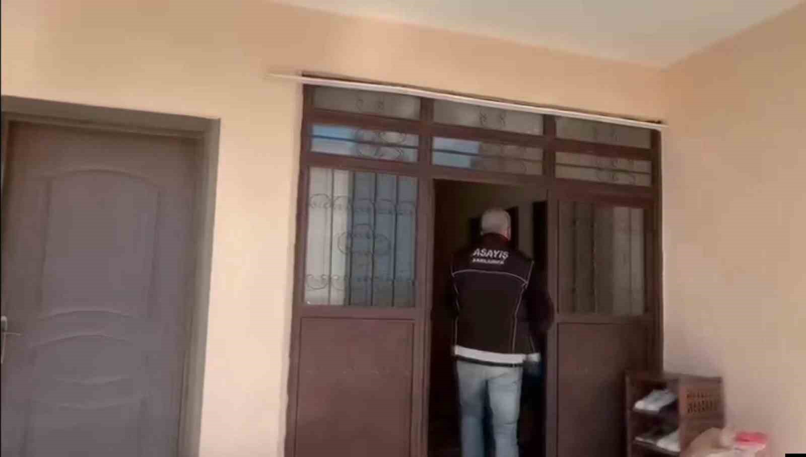 sanliurfa merkezli change arac operasyonunda 2 tutuklama 1