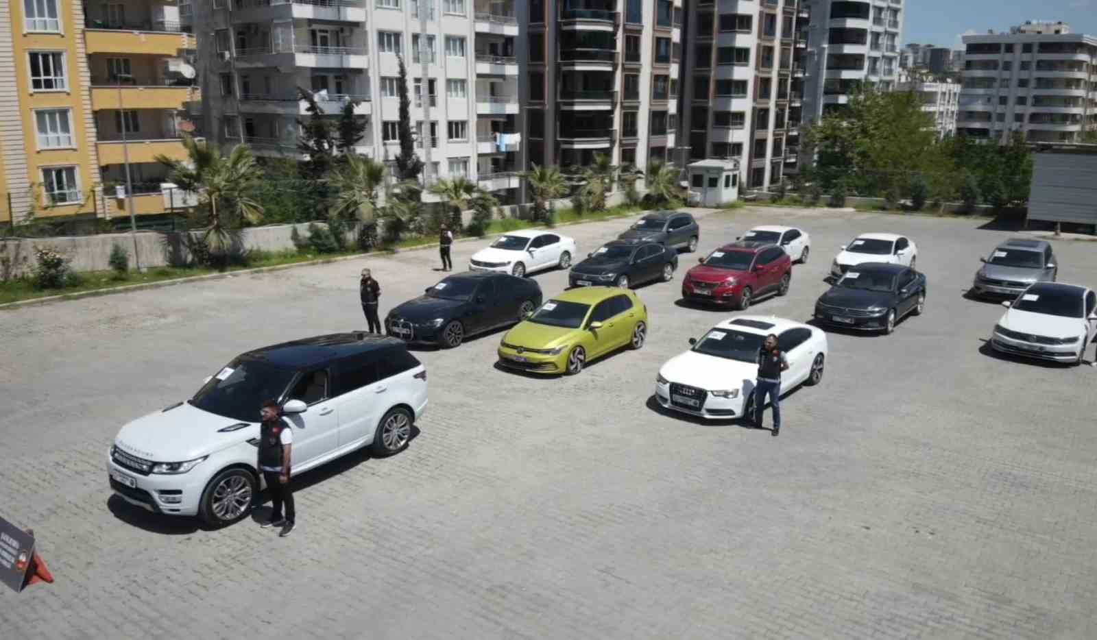 sanliurfa merkezli change arac operasyonunda 2 tutuklama 3 yZEcBNCm