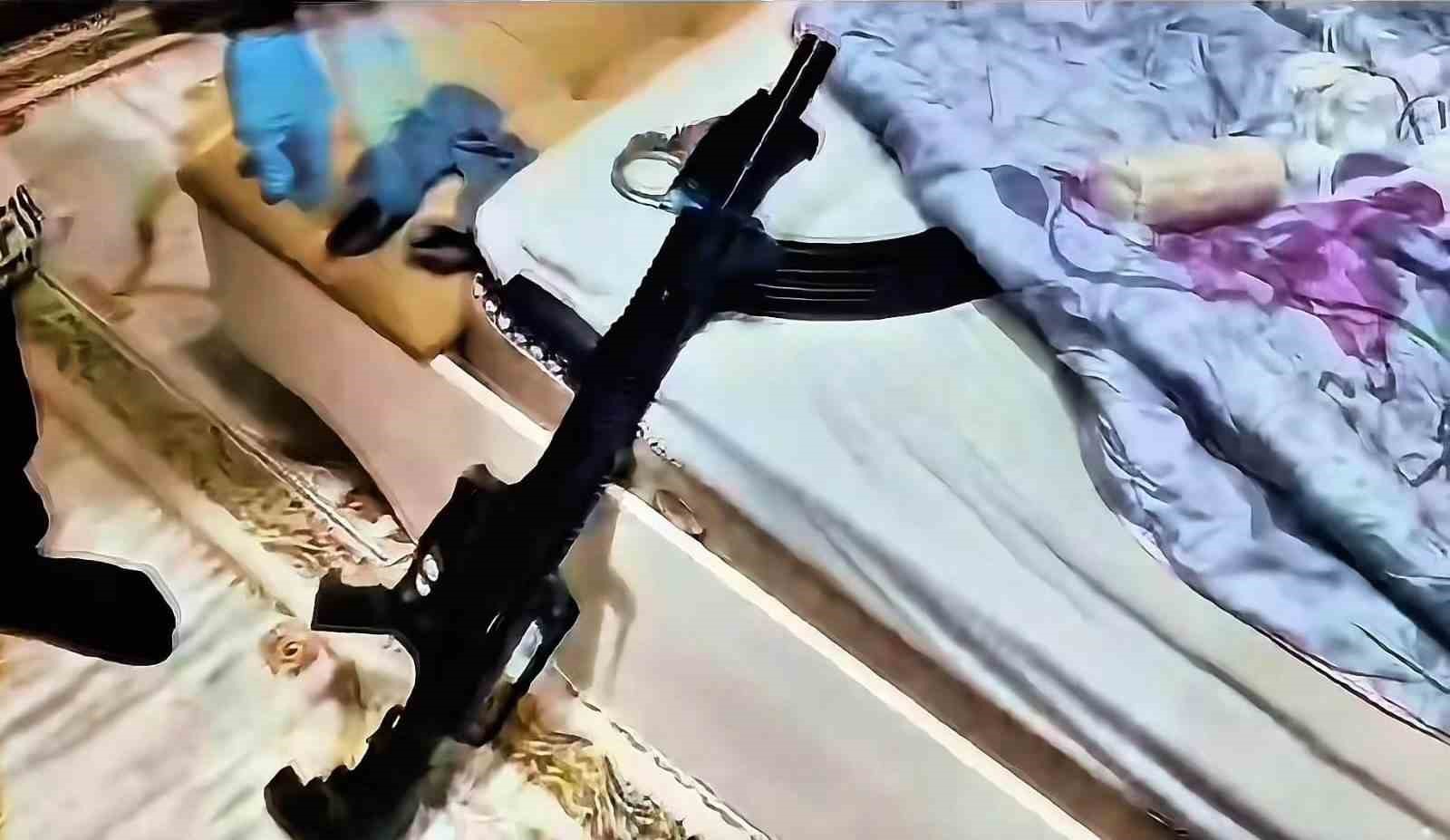 sanliurfa merkezli deas operasyonuna 5 tutuklama 1 Y8stBNIP