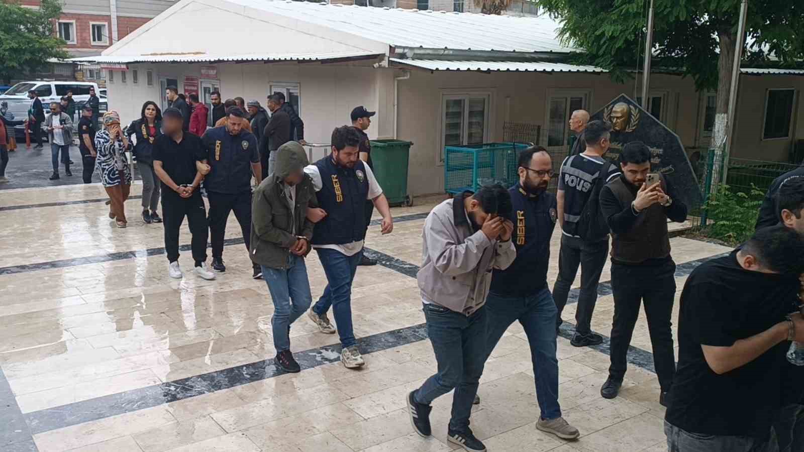 Şanlıurfa merkezli yasadışı bahis operasyonu: 18 gözaltı 4 sanliurfa merkezli yasadisi bahis operasyonu 18 gozalti 0 M38f9B7B