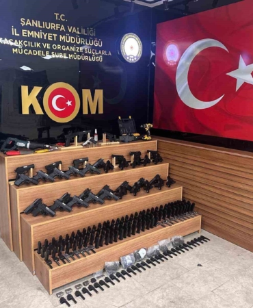 sanliurfada-37-ruhsatsiz-silah-ele-gecirildi-3-gozalti-W3If1hHN.jpg