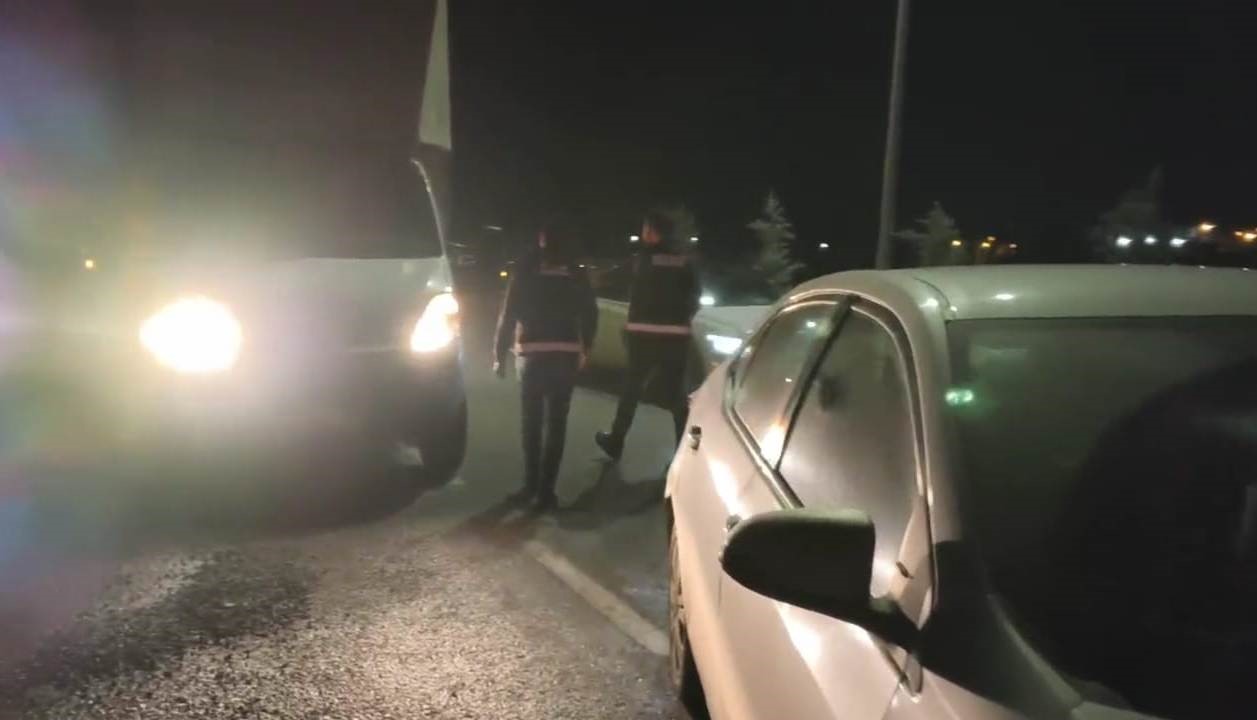 sanliurfada 43 bin paket kacak sigara ele gecirildi 2 XwNCZkIu