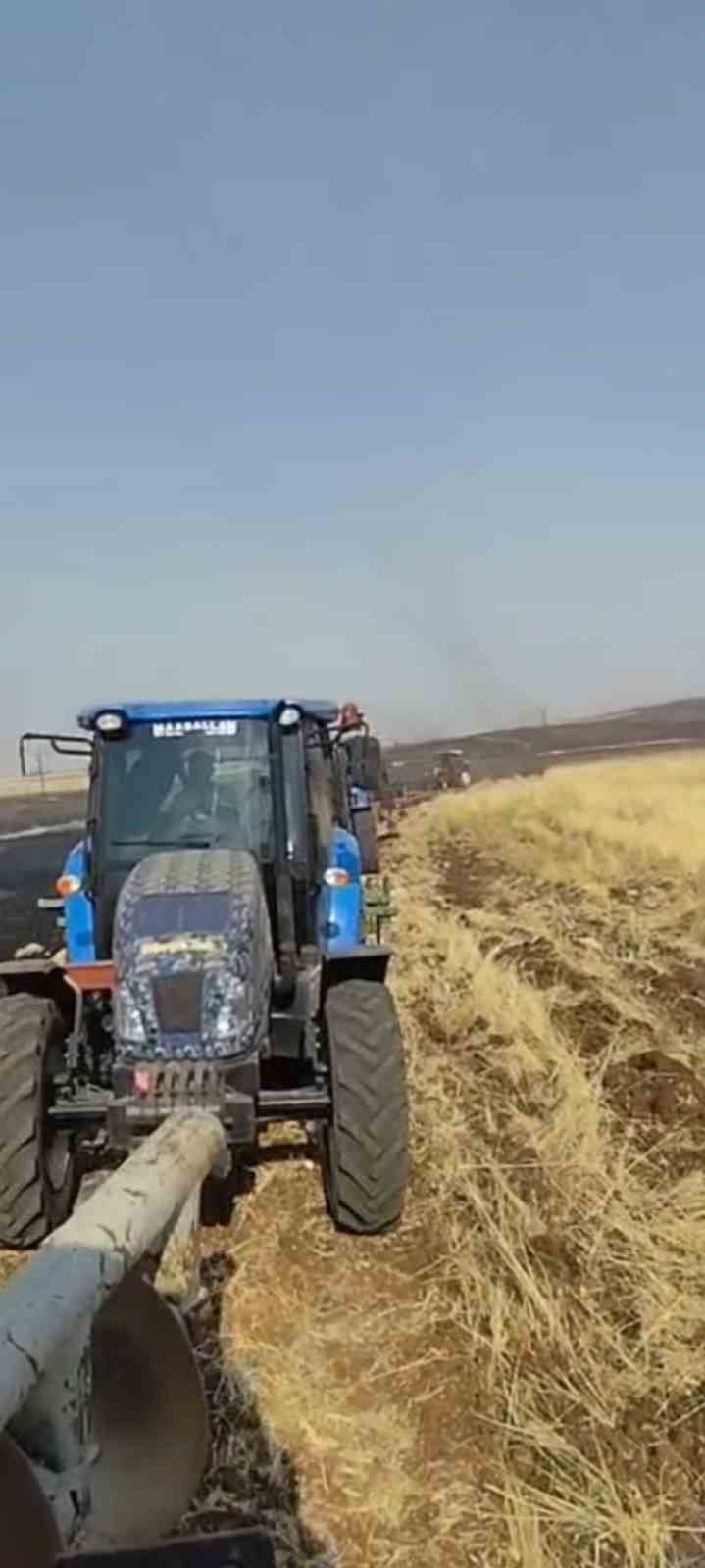 sanliurfada 45 donum bugday ekili alan yandi 2 b9tJ7e4N