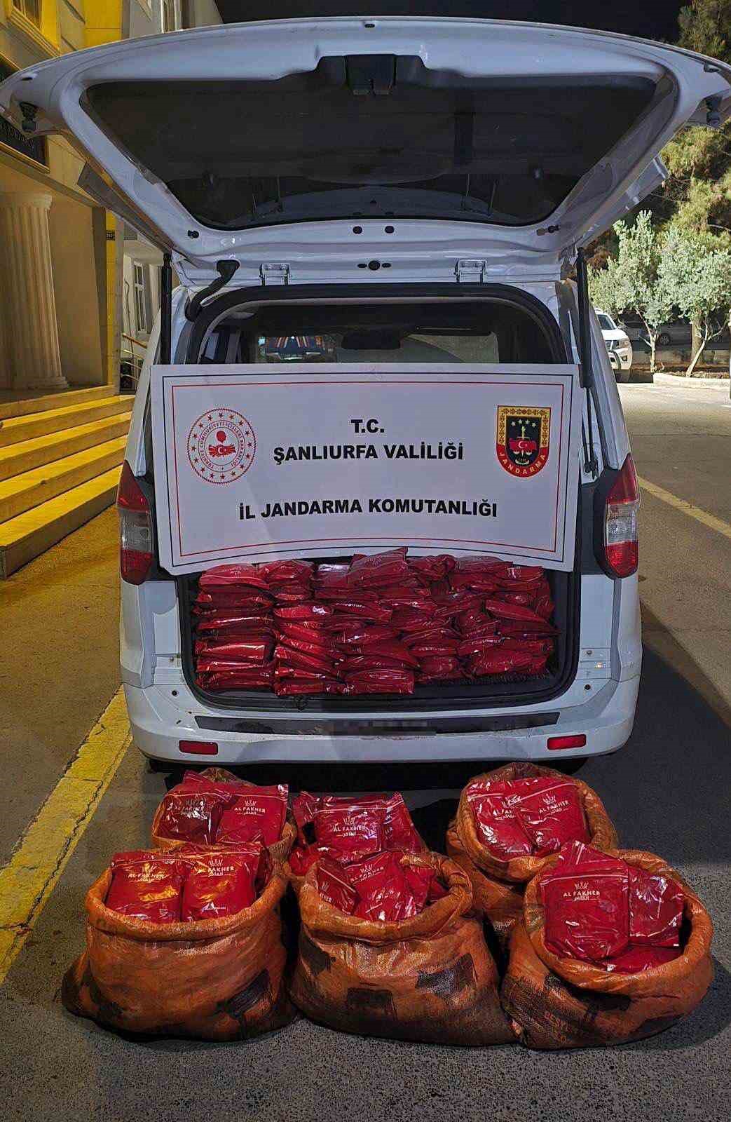 sanliurfada 5 bin 210 paket kacak sigara ele gecirildi 2 hHc6KFzB