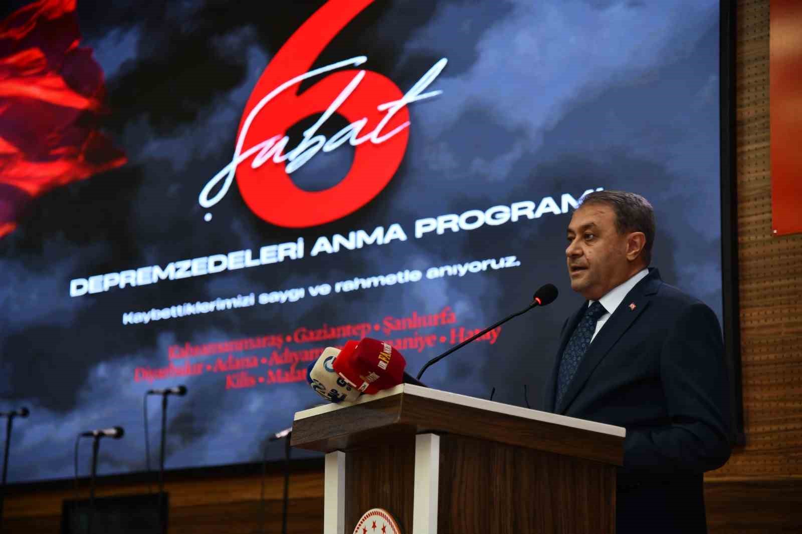 sanliurfada 6 subat depremlerinde hayatini kaybedenler anildi 1 yweOX5Hq