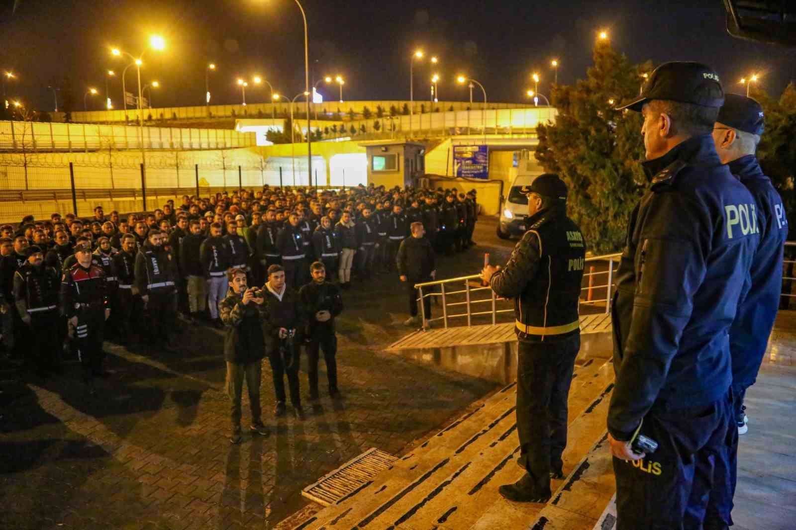 sanliurfada aranmasi bulunan 78 sahis yakalandi 0 aC3ZjApy