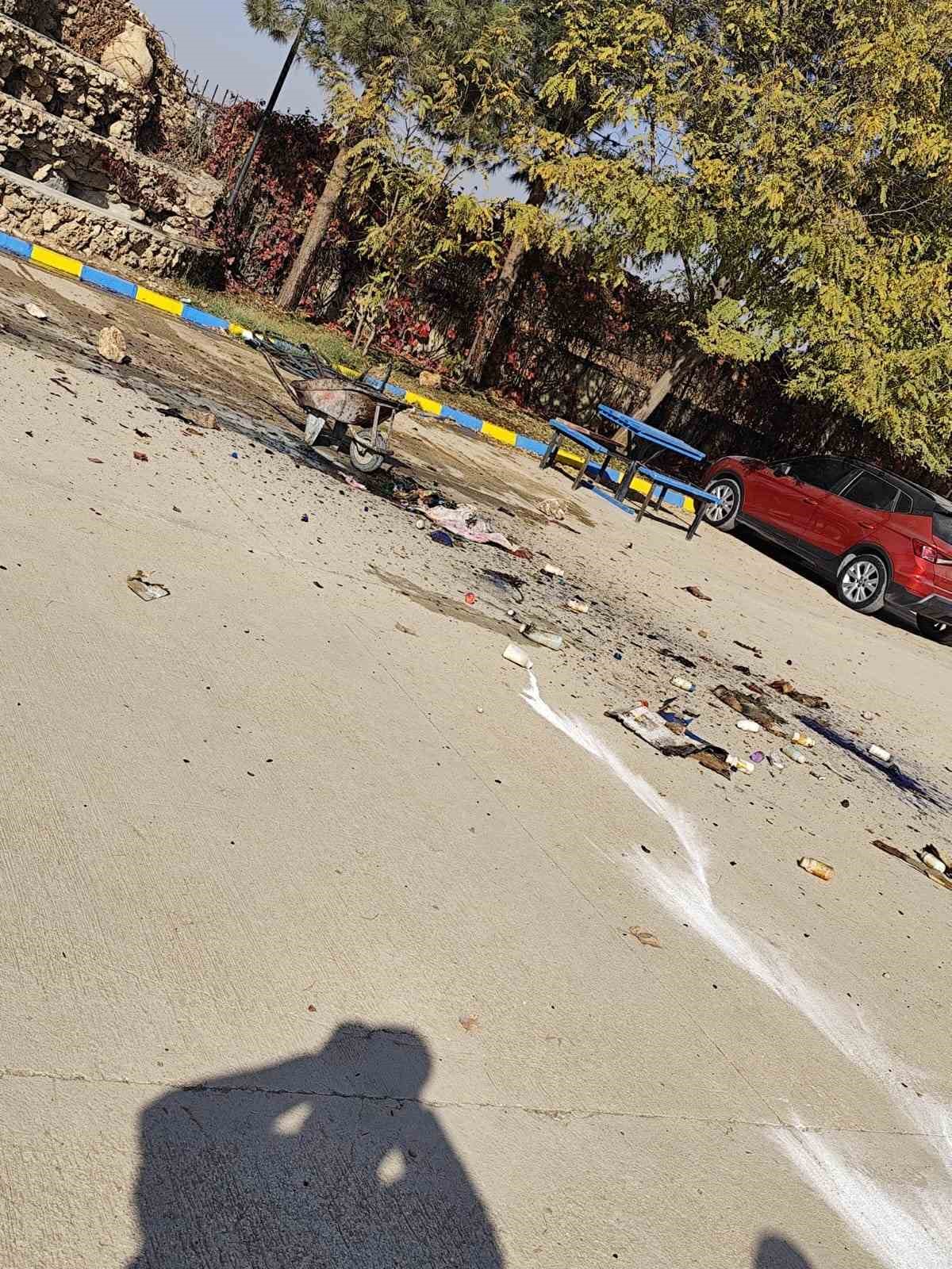 Şanlıurfa’da bir okulda deney tüplerinin patlaması sonucu 2 kişi yaralandı 8 sanliurfada bir okulda deney tuplerinin patlamasi sonucu 2 kisi yaralandi 4 rXOfwLZC