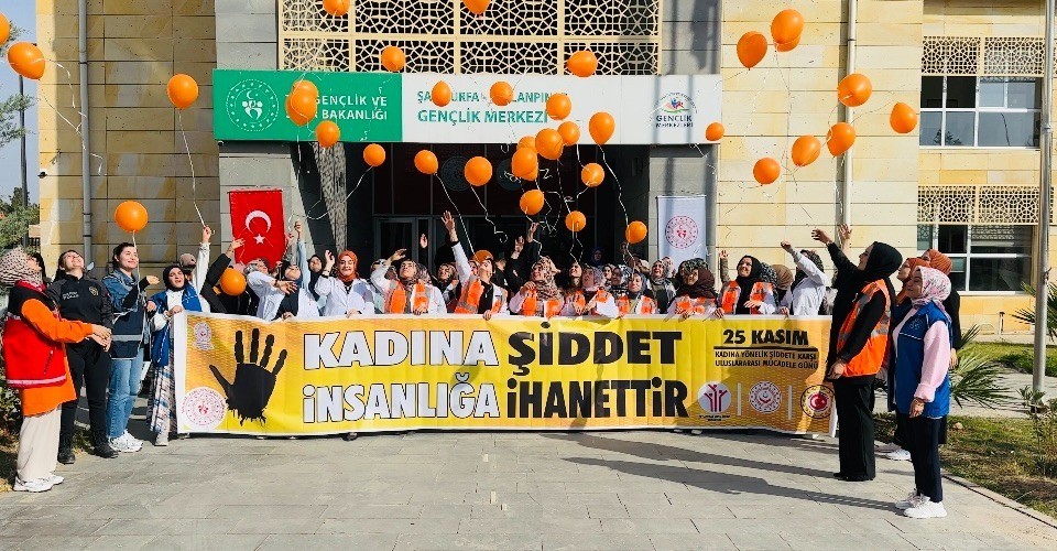 sanliurfada cigkofteli ve halayli kadina siddete hayir etkinligi 3 HaNwP4nI