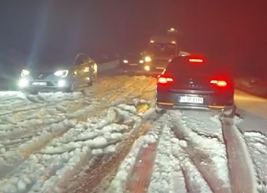 Şanlıurfa’da dolu ve kar yağışı etkili oldu 5 sanliurfada dolu ve kar yagisi etkili oldu 1 BuUAwBry