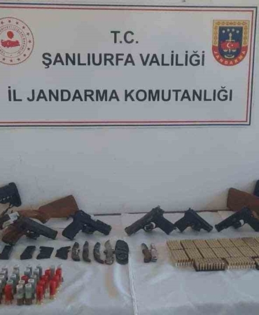 sanliurfada-dugunde-havaya-ates-eden-4-sahis-gozaltina-alindi-uSubA1MQ.jpg