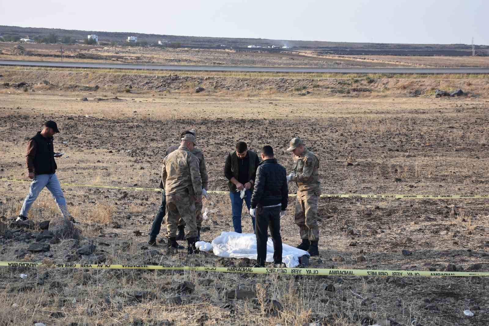 Şanlıurfa’da faili meçhul cinayet aydınlatıldı: 2 kişi gözaltına alındı 5 sanliurfada faili mechul cinayet aydinlatildi 2 kisi gozaltina alindi 1 O8nJZIfD