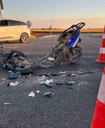 sanliurfada-kamyon-ile-elektrikli-bisiklet-carpisti-2-yarali-mMxzs7eH.jpg