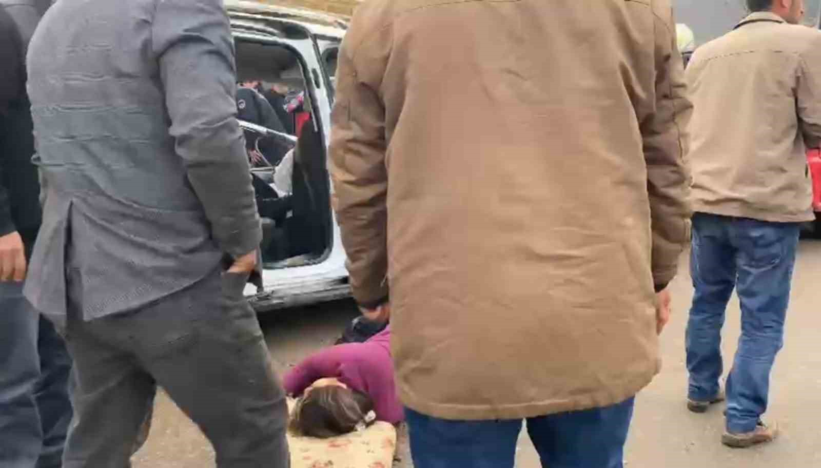 sanliurfada kamyonet ile hafif ticari arac carpisti 2si cocuk 4 yarali 0 u5NaZg6c