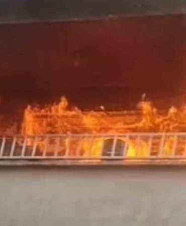 sanliurfada-korkutan-yangin-apartman-dairesi-alev-alev-yandi-ZNH7zK2a.jpg