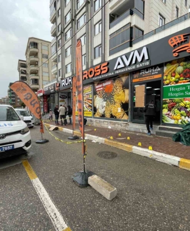 sanliurfada-markete-silahli-saldiri-1-yarali-8KlKPXLz.jpg