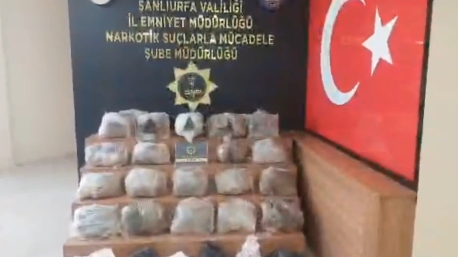 sanliurfada narkotik kopegi milyonluk uyusturucu sevkiyatina gecit vermedi 3 DycaW1Hn