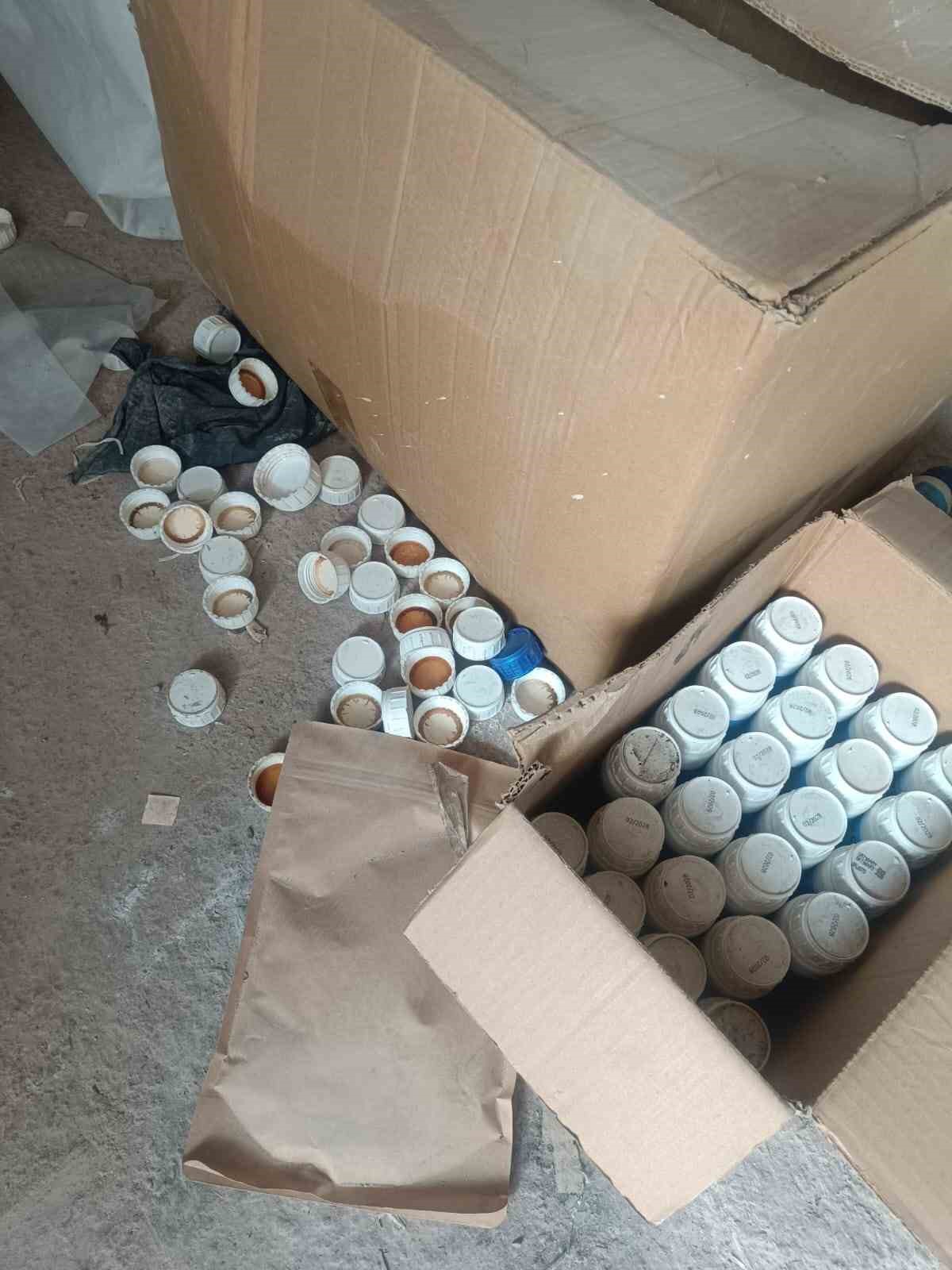 sanliurfada onlarca koli sahte zirai ilac ele gecirildi 3 1qunhiOc