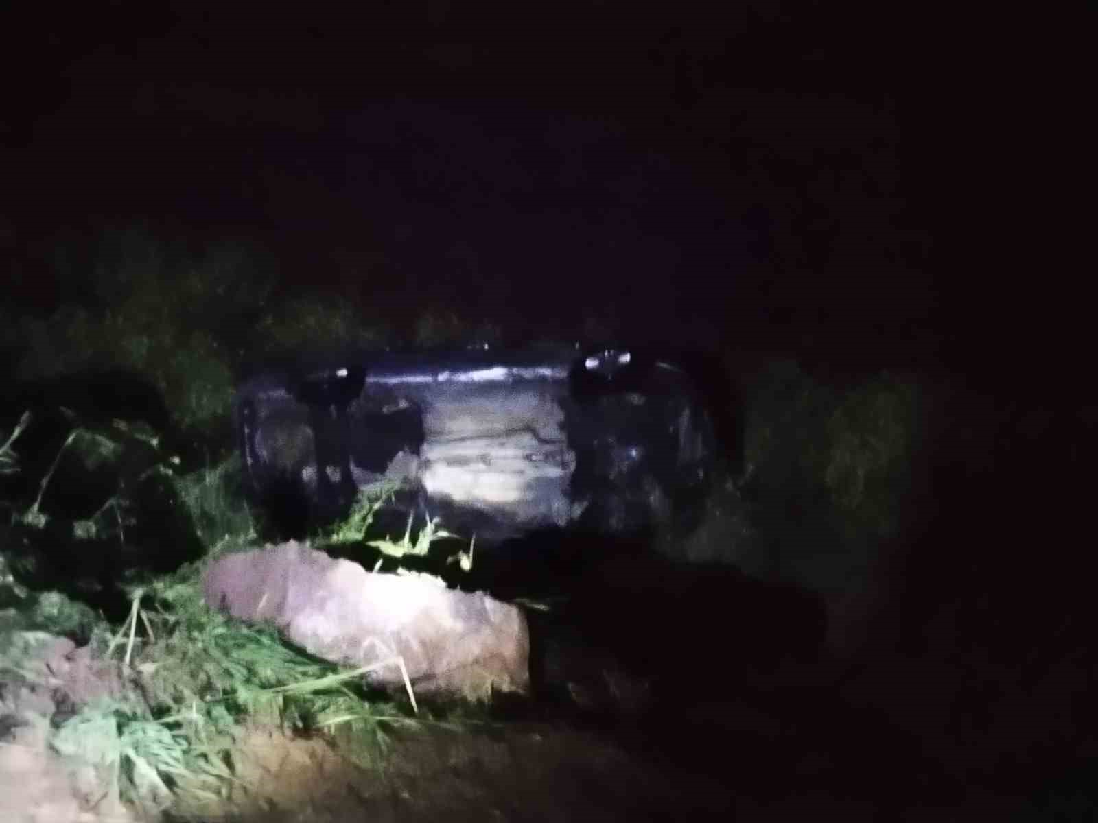 Şanlıurfa’da otomobil şarampole uçtu: 5 yaralı 10 sanliurfada otomobil sarampole uctu 5 yarali 6 yfcymF1t