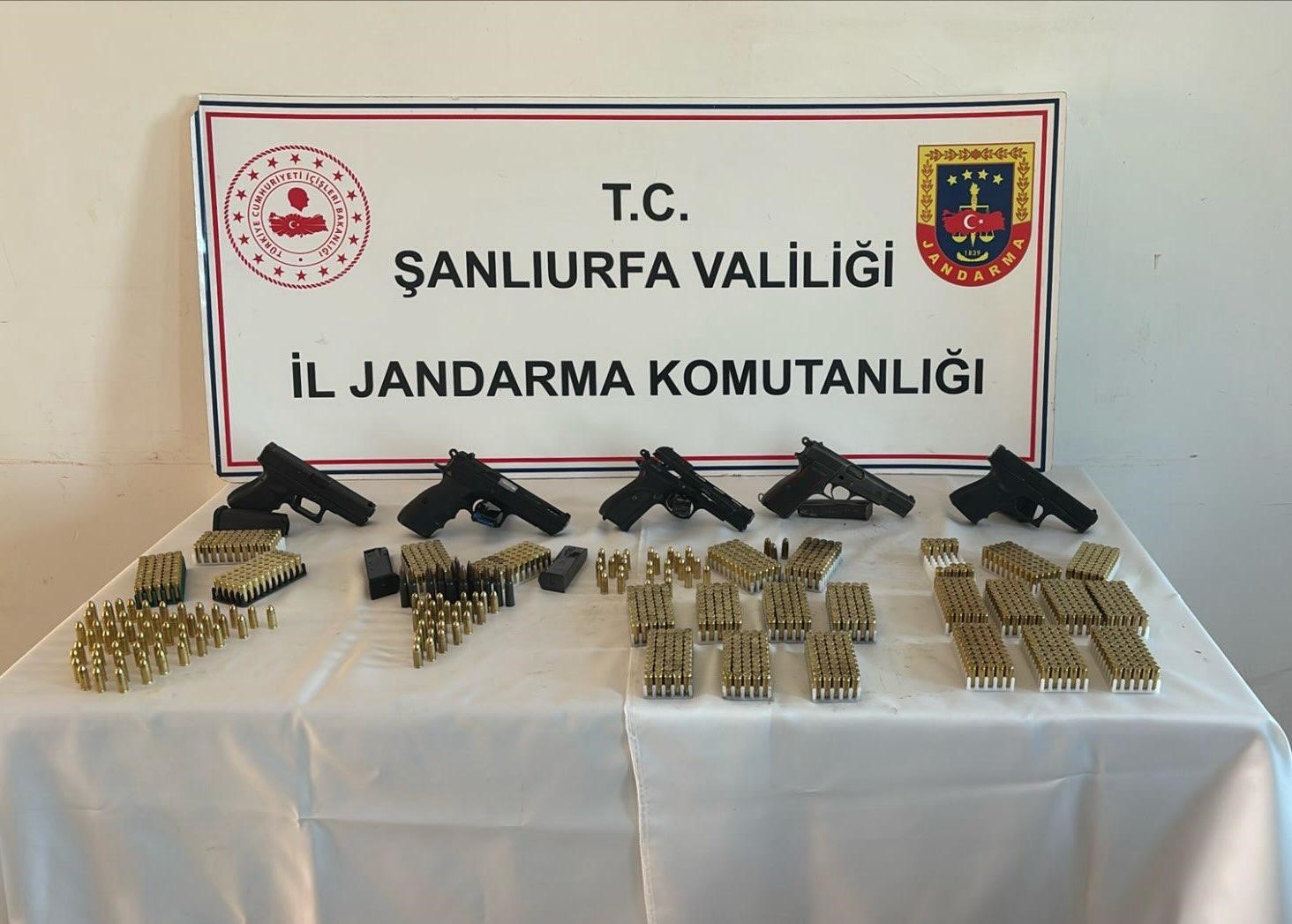 Şanlıurfa’da silah kaçakçılığı operasyonu: 4 gözaltı 4 sanliurfada silah kacakciligi operasyonu 4 gozalti 0 WDNgyCYf