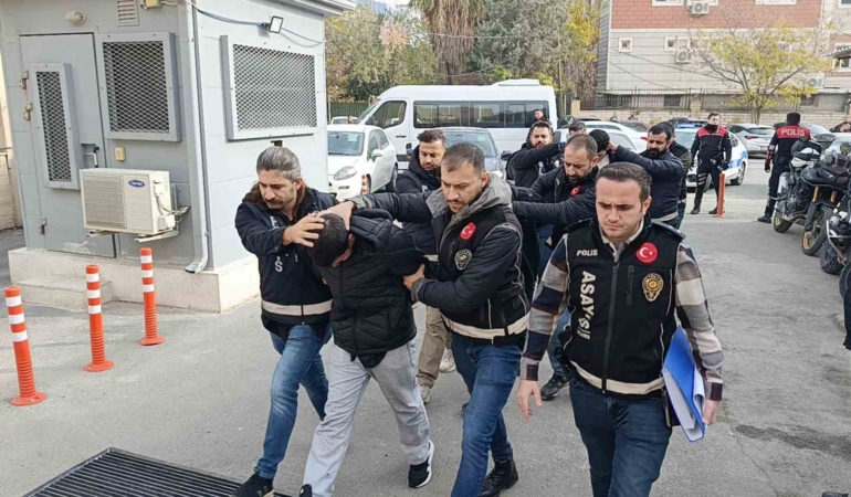 sanliurfada-silahli-saldiriya-iliskin-4-supheli-adliyede-2GOvkXbj.jpg