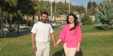 sanliurfada-sira-disi-bir-ceyiz-tasima-merasimi-gVsdLP9V.jpg