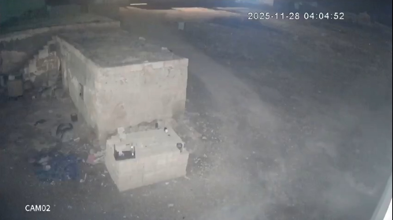 Şanlıurfa’da sırtlanlar tavuk kümesine girdi: Horoz ve tavukları çaldı 7 sanliurfada sirtlanlar tavuk kumesine girdi horoz ve tavuklari caldi 3 1YVW7puD