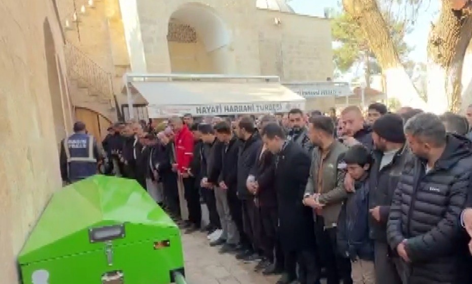 Şanlıurfa’da su kanalına düştü cesedi Suriye’de bulundu 8 sanliurfada su kanalina dustu cesedi suriyede bulundu 4 3OsMjURb