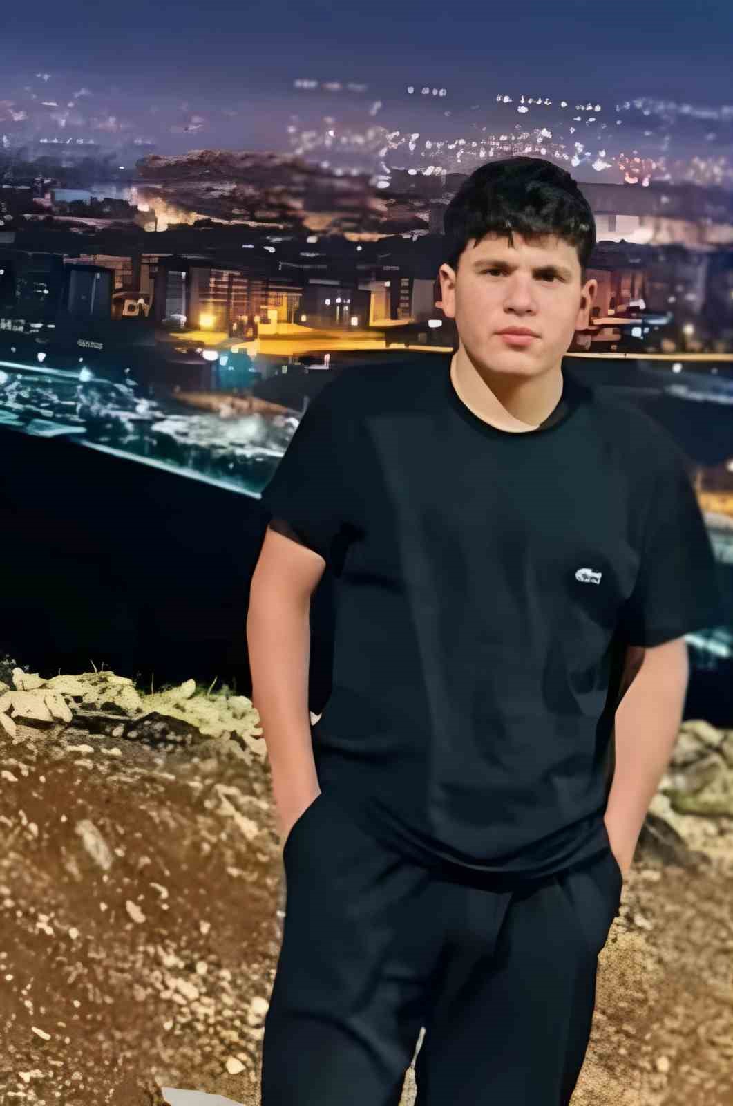 sanliurfada trafik kazasi 2 olu 2 yarali 4 6lqXEspC