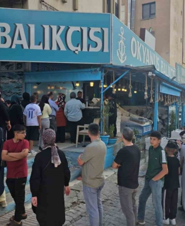 sanliurfada-ucuz-hamsi-kuyrugu-ikv7O5bl.jpg