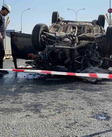 sanliurfada-zincirleme-trafik-kazasi-2-olu-3-yarali-1GGkID4B.jpg