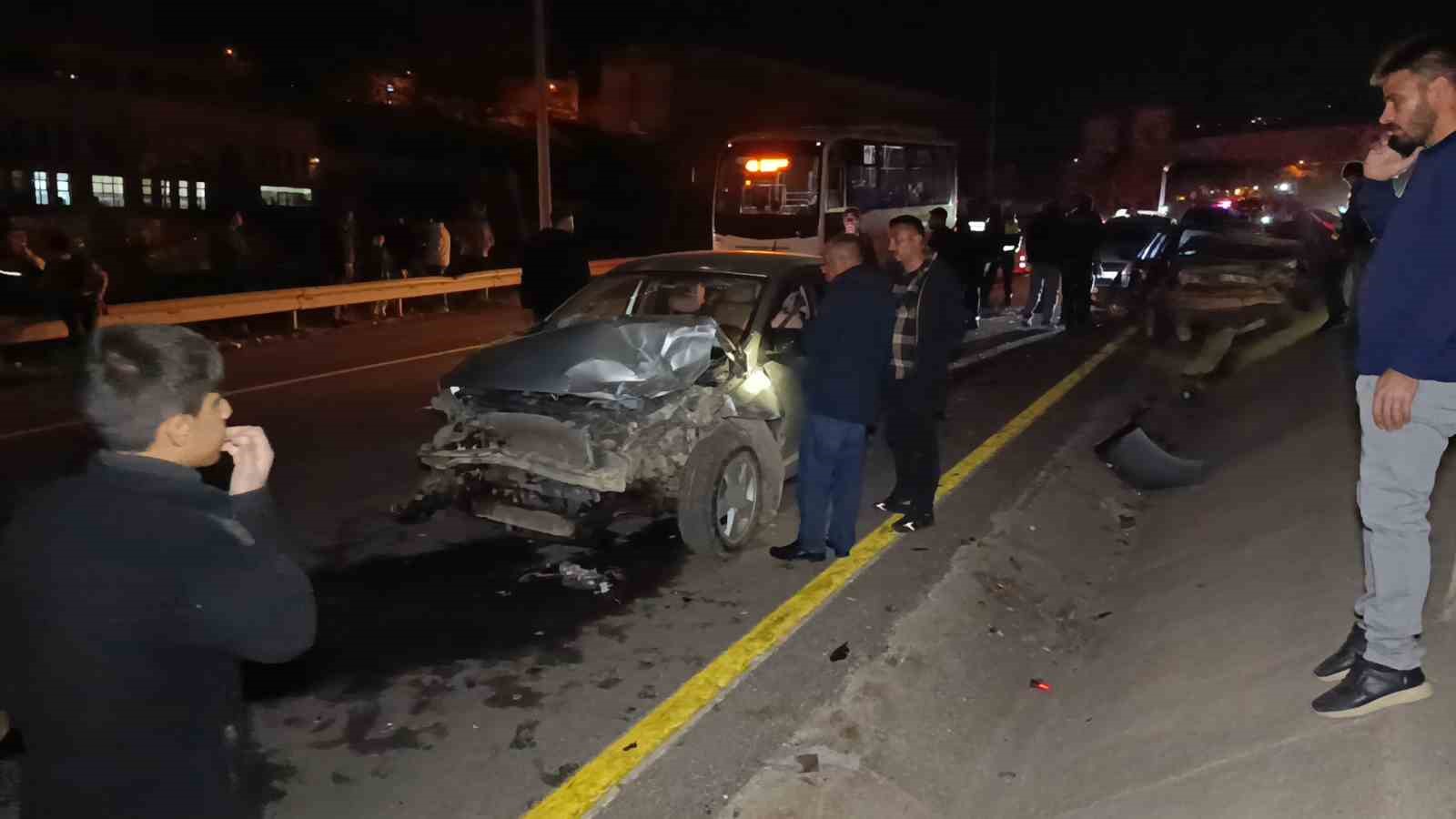sanliurfada zincirleme trafik kazasi 5 yarali 1 yz9vhOjT