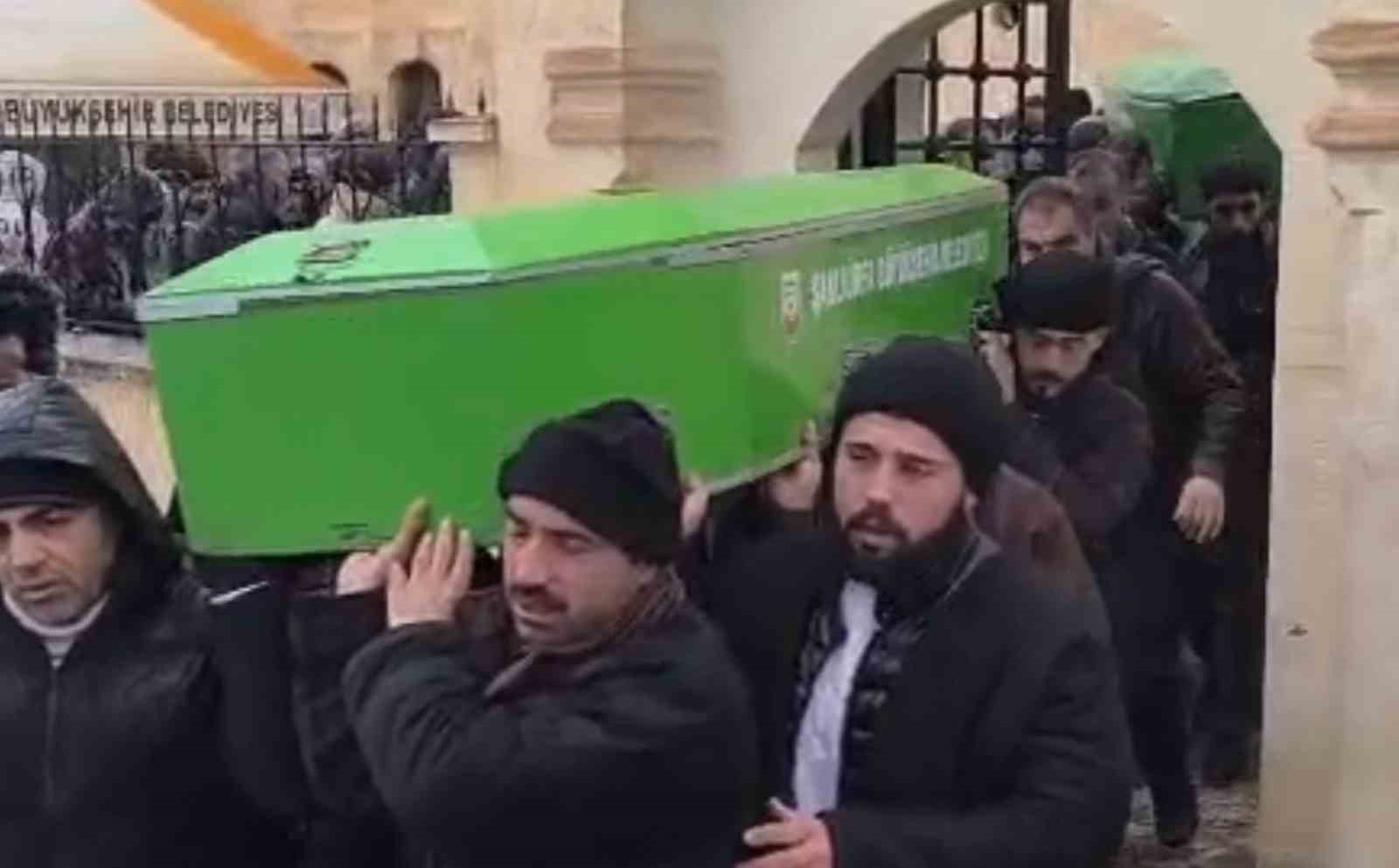 sanliurfadaki tup patlamasinda hayatini kaybeden 3 kisi defnedildi 0 IKdGQD5U