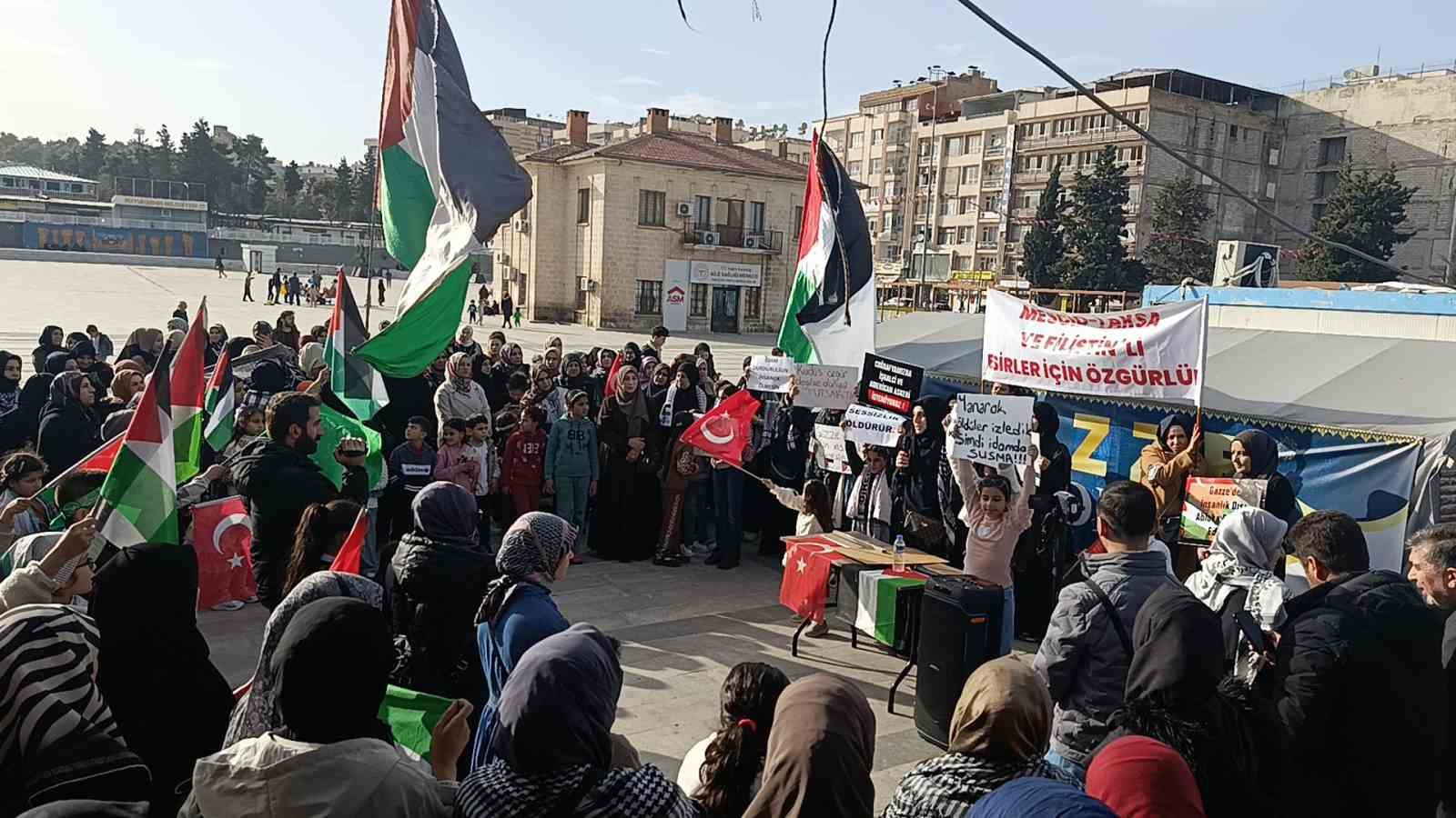 sanliurfali kadinlardan israilin idam yasasina tepki 1 lOsCJnuf