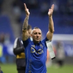 santi-cazorla-futbolu-biraktigini-acikladi-Q6SGxXMB.jpg
