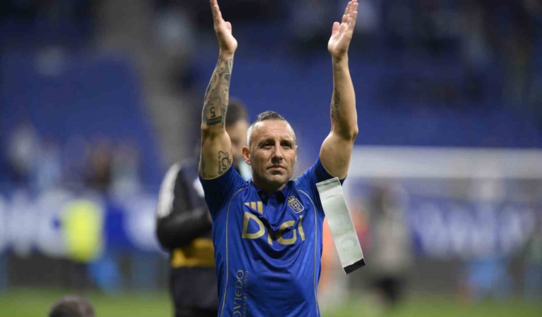santi-cazorla-futbolu-biraktigini-acikladi-Q6SGxXMB.jpg