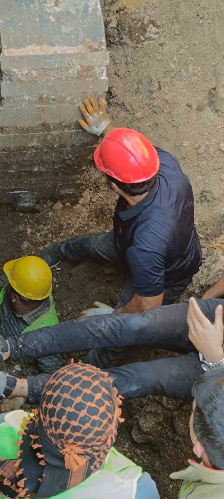 santiye alaninda yasanan gocukte mahsur kalan isci kurtarildi 1 8ER2HZbg