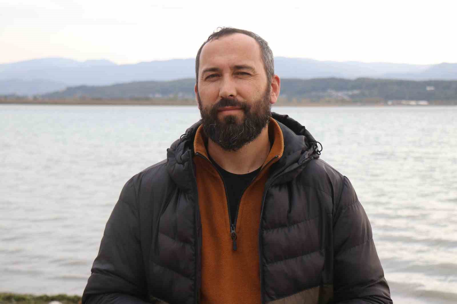 sapanca golunde esrarengiz goruntu 0 OI2u23eL